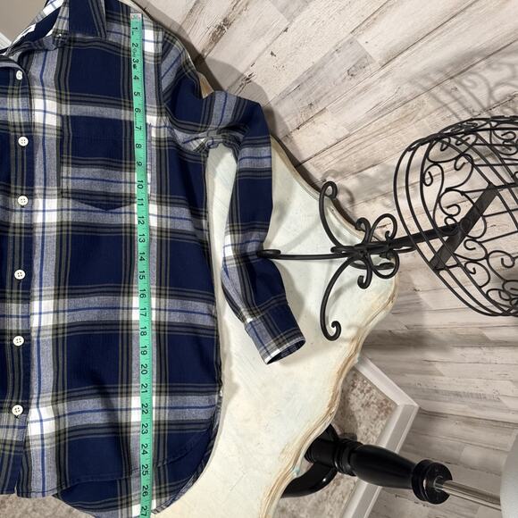 Old Navy Classic Navy And Ivory Plaid Flannel Size Medium - Picture 12 of 14